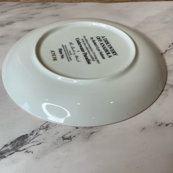 Danbury Mint A Discovery Off Anahola Dolphin Collector Plate - Picture 6 of 8